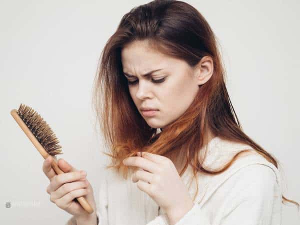 Cómo evitar la caída del cabello en mujeres, con remedios caseros